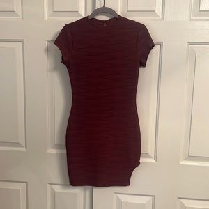 U40- Fashion Nova Women Stretch Side Slit Short Sleeve Mini Dress Marsala